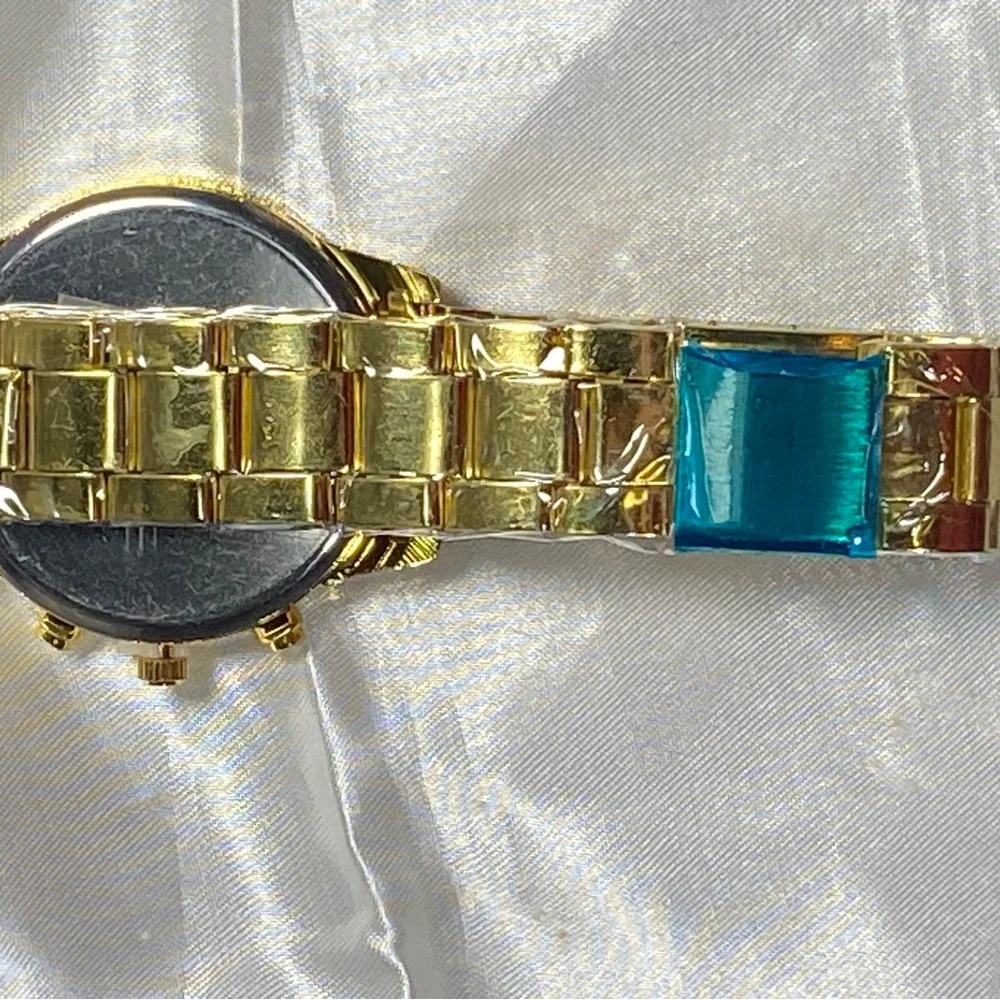 Gold style and Blue Men's Watch
